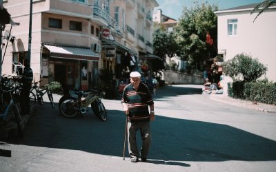 4 Ways Senior Church Members Can Stay Fit